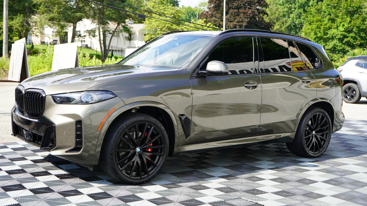 BMW X5 xDrive40i Sports Activity Vehicle 2024
