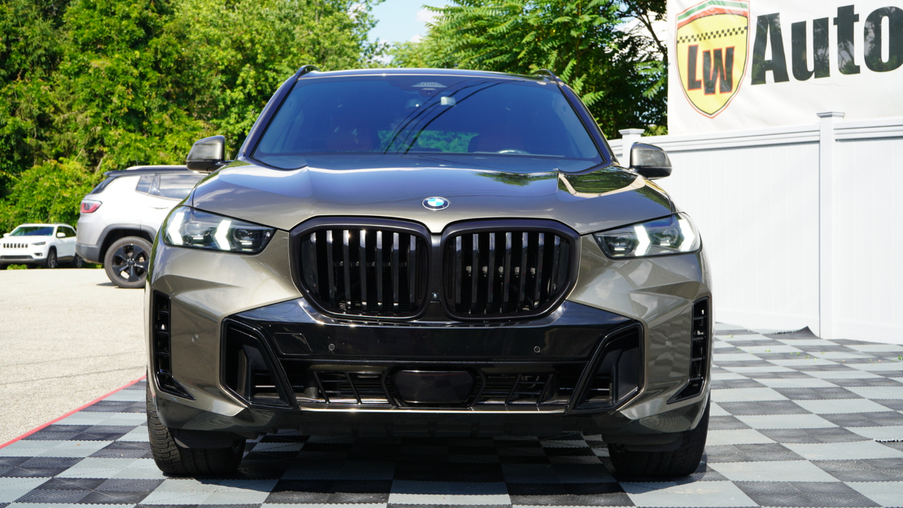 BMW X5 xDrive40i Sports Activity Vehicle 2024