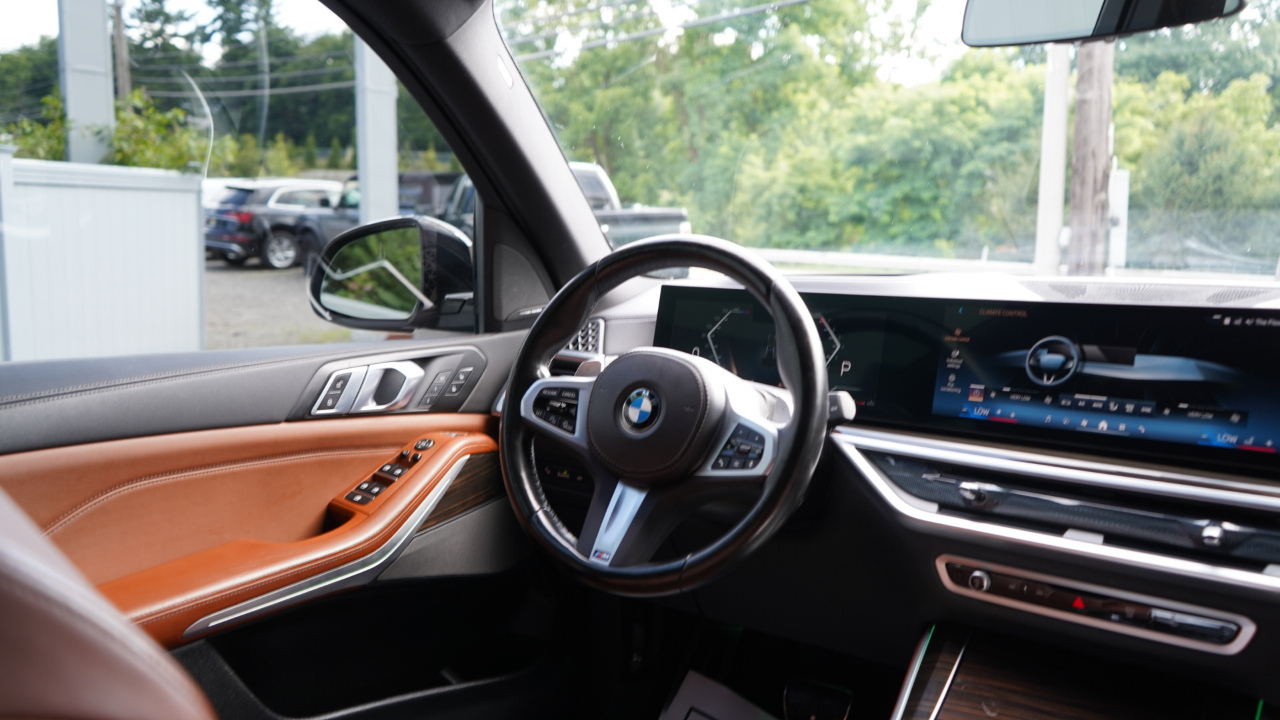 BMW X5 xDrive40i Sports Activity Vehicle 2024