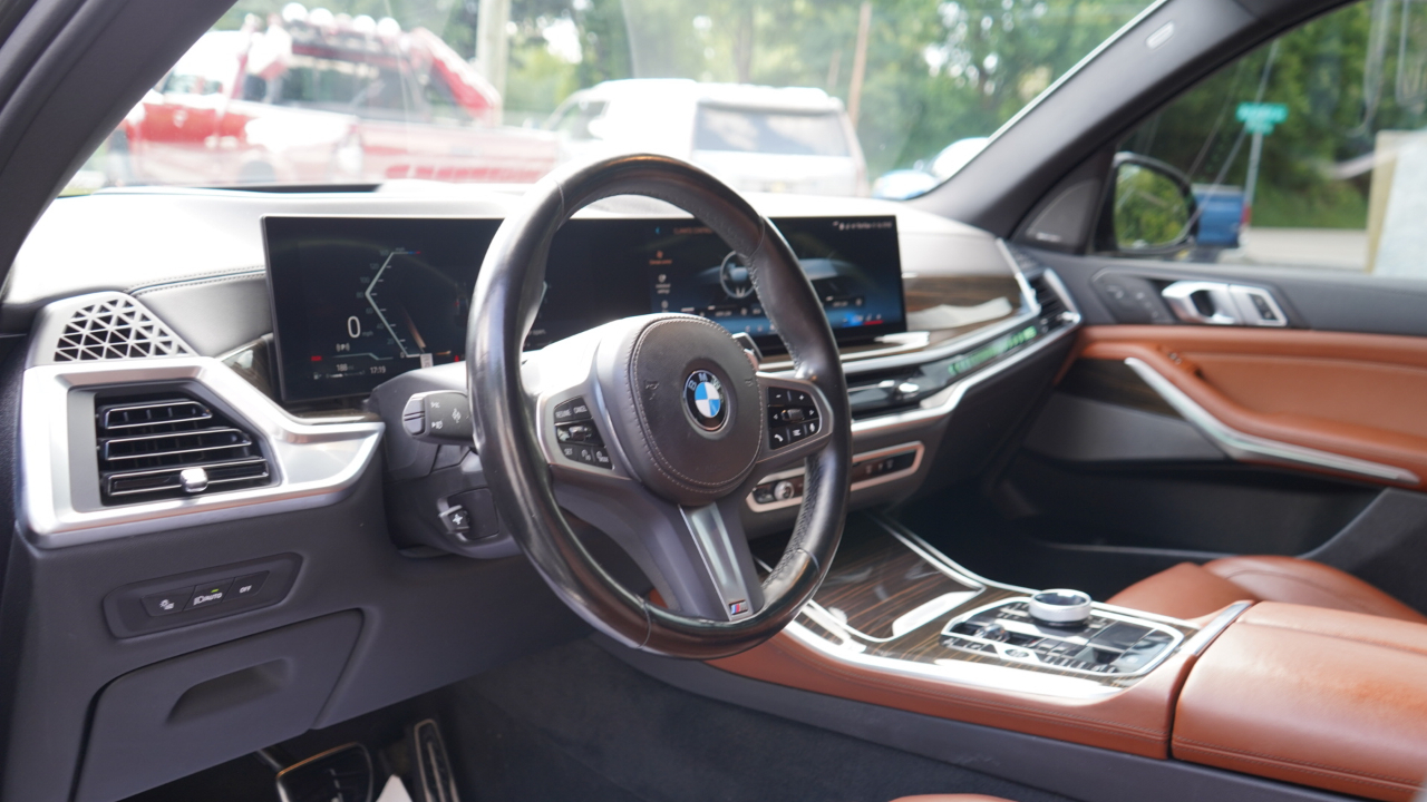 BMW X5 xDrive40i Sports Activity Vehicle 2024