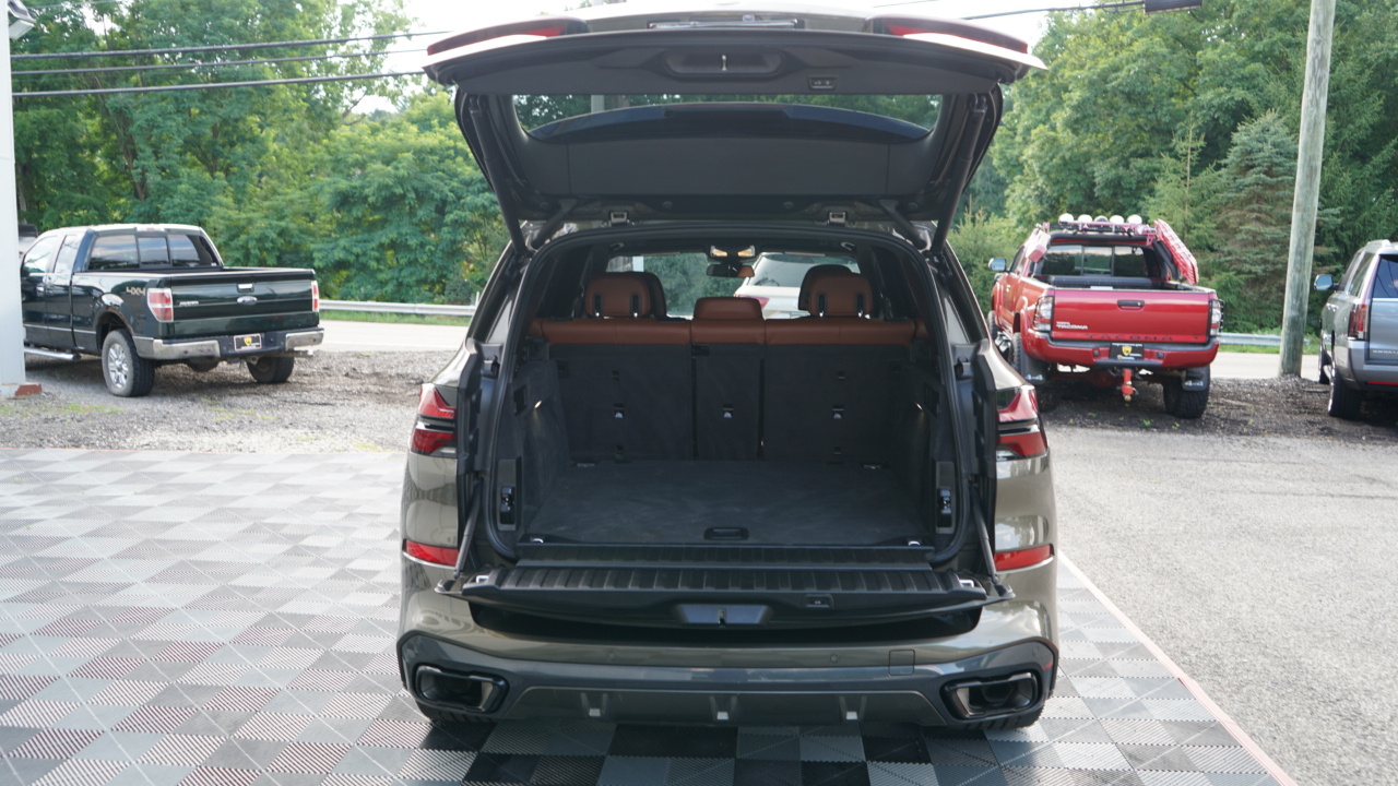 BMW X5 xDrive40i Sports Activity Vehicle 2024
