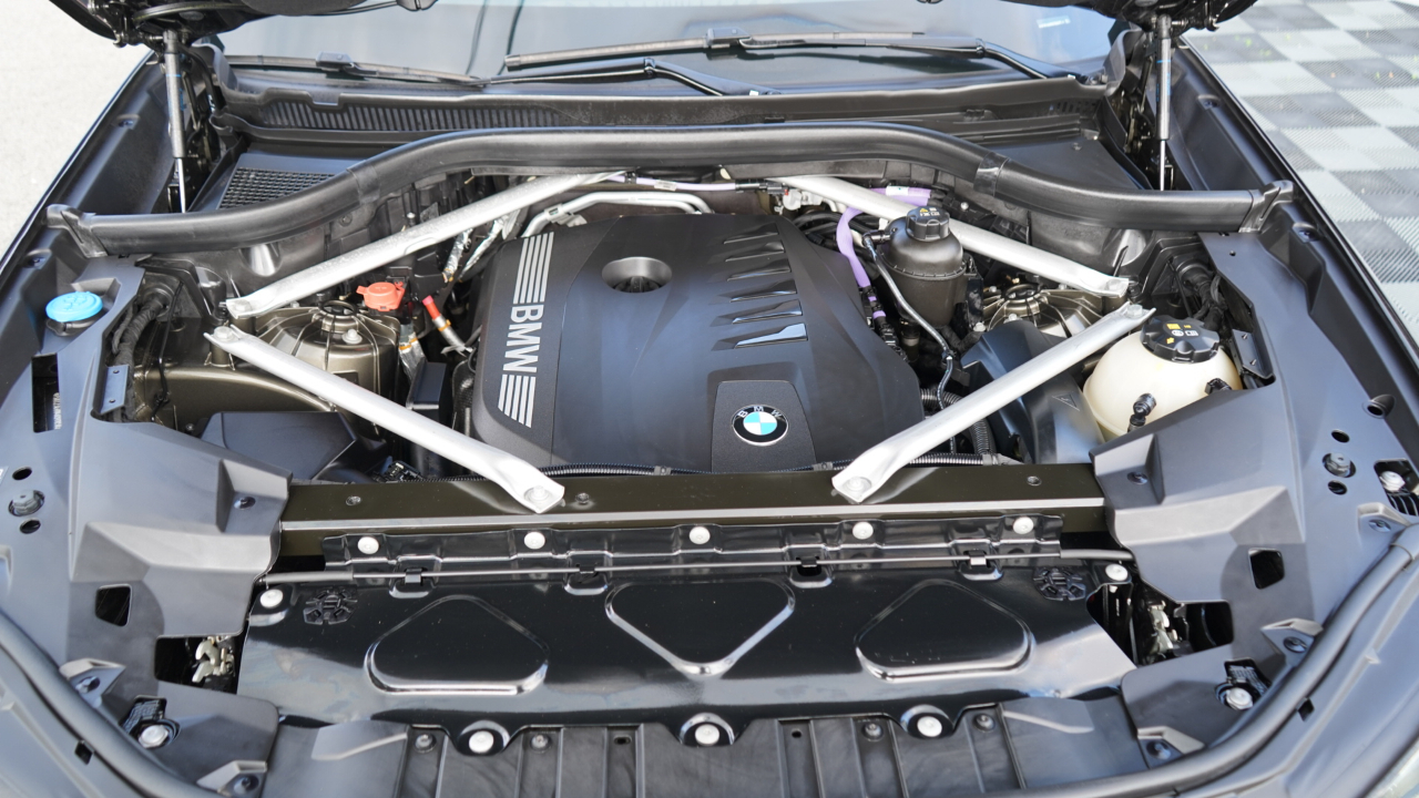 BMW X5 xDrive40i Sports Activity Vehicle 2024