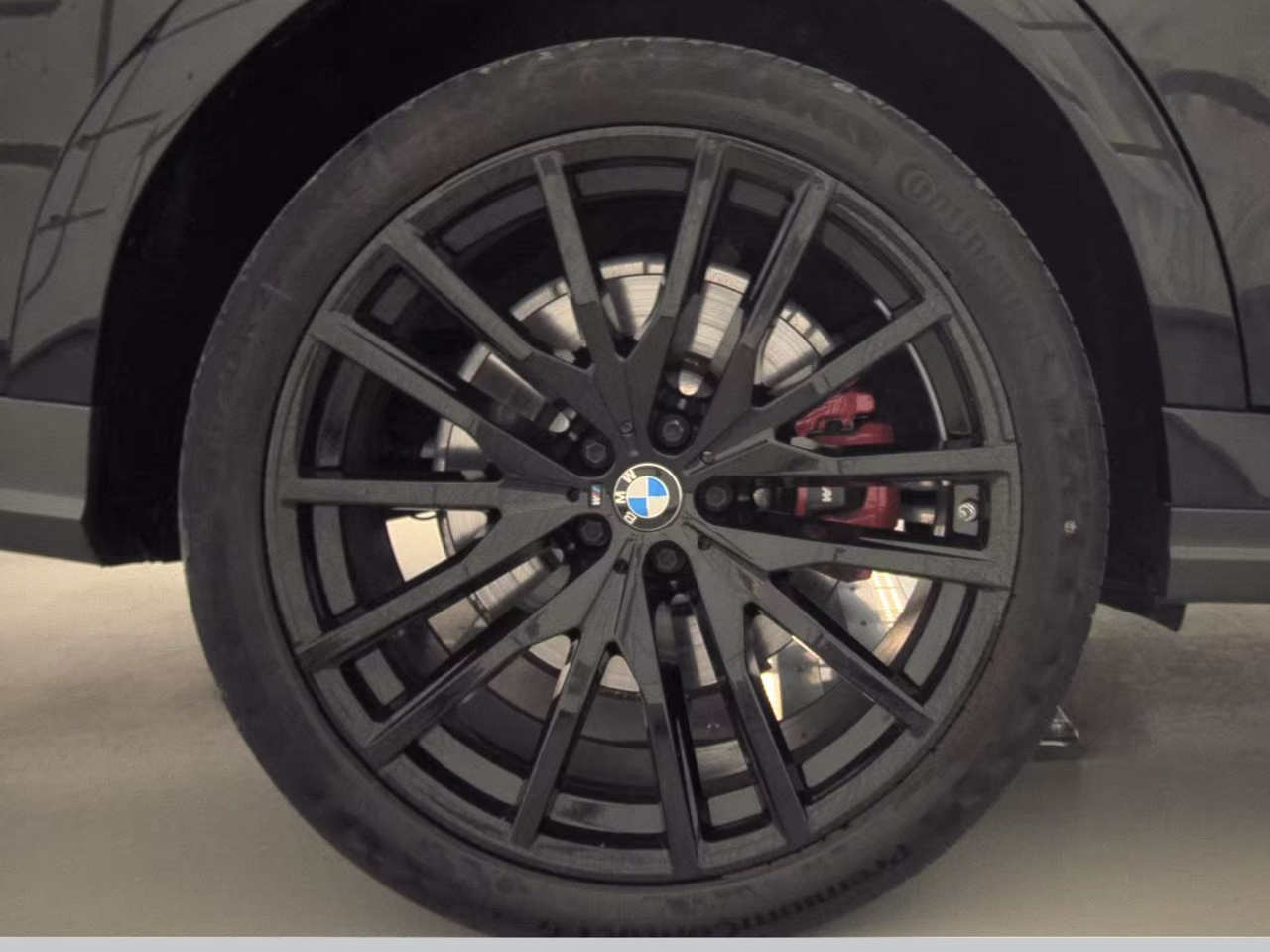 BMW X6 M50i Sports Activity Coupe 2021