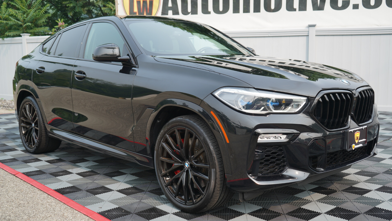 BMW X6 M50i Sports Activity Coupe 2021