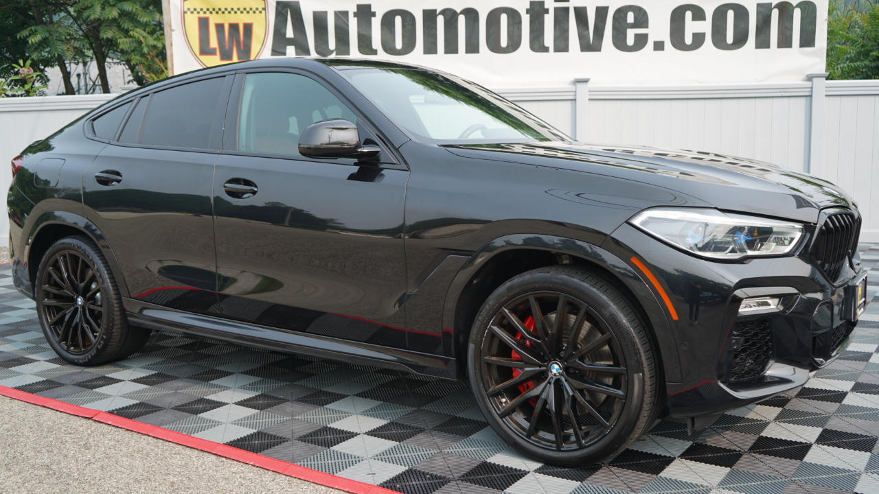BMW X6 M50i Sports Activity Coupe 2021