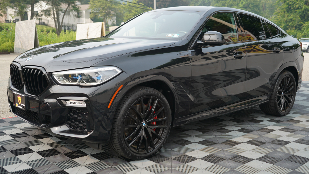 BMW X6 M50i Sports Activity Coupe 2021