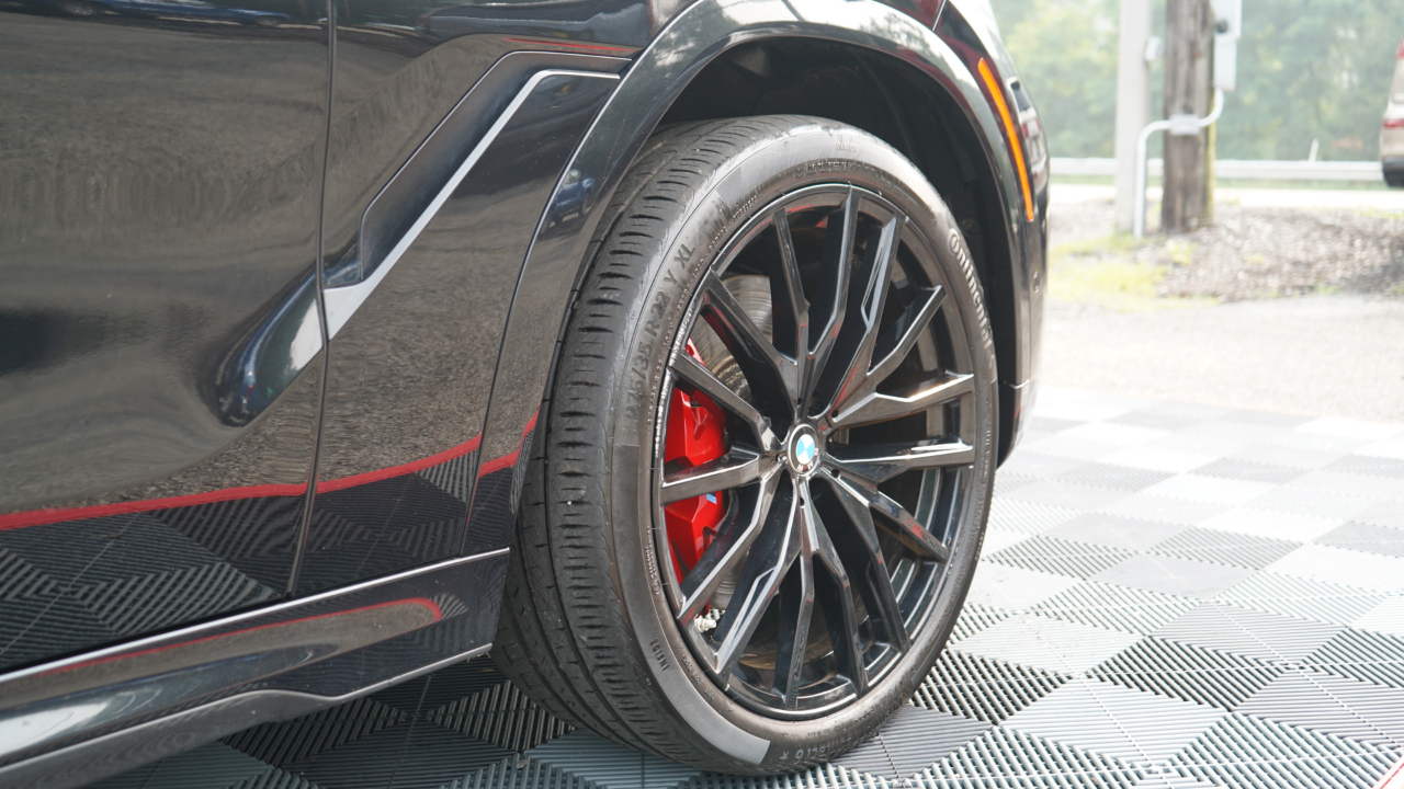 BMW X6 M50i Sports Activity Coupe 2021