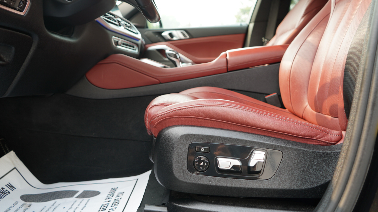BMW X6 M50i Sports Activity Coupe 2021