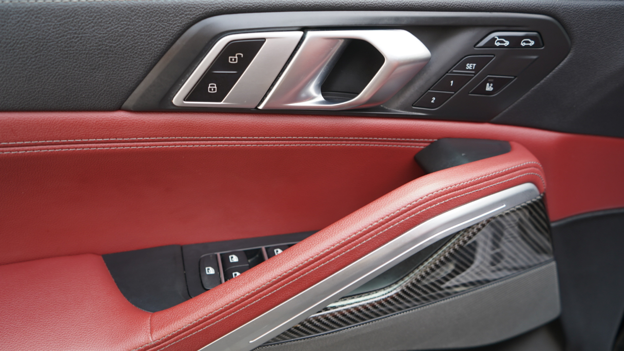 BMW X6 M50i Sports Activity Coupe 2021