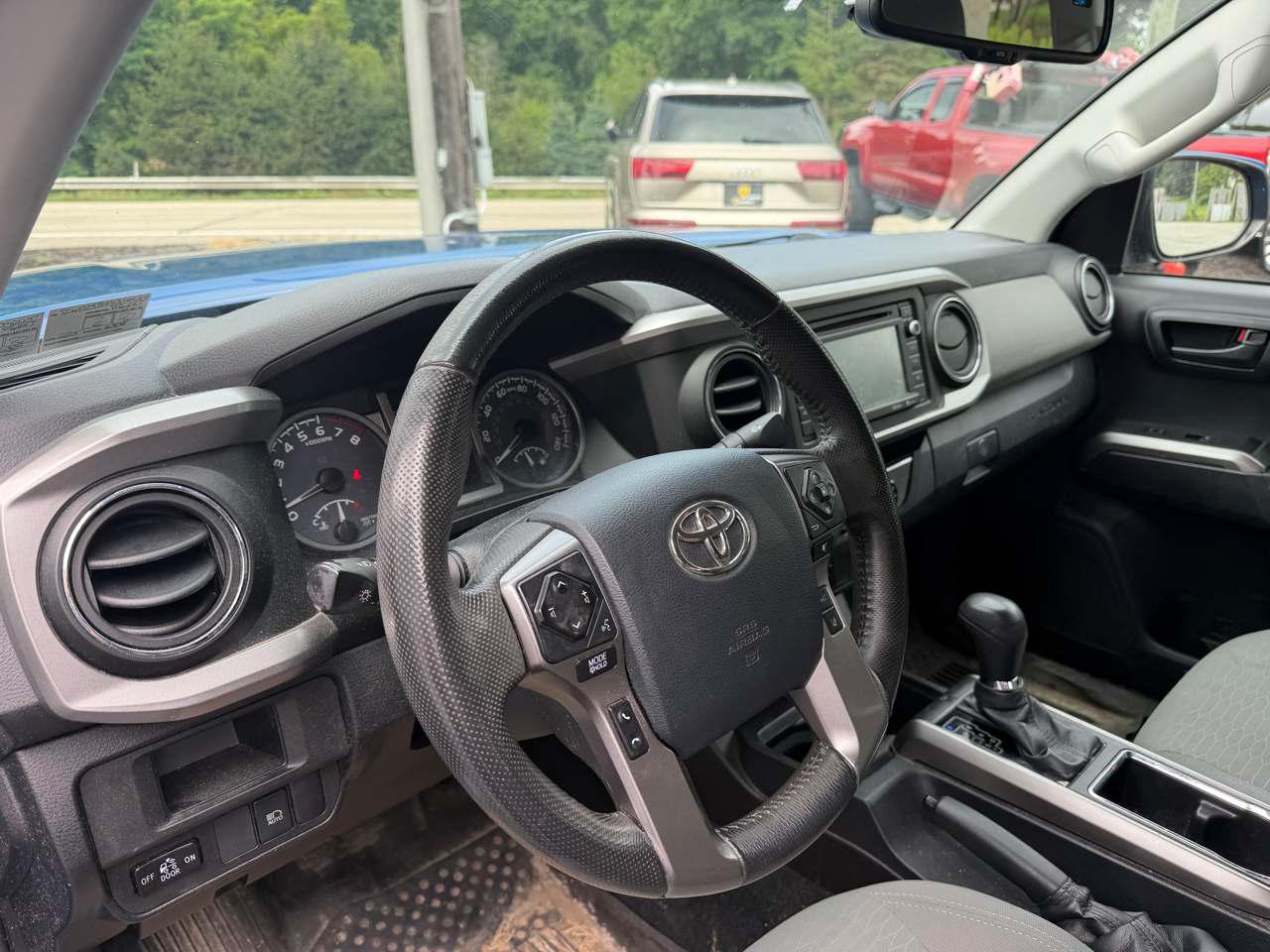 Toyota Tacoma SR5 Double Cab 6' Bed V6 4x4 AT (Natl) 2018