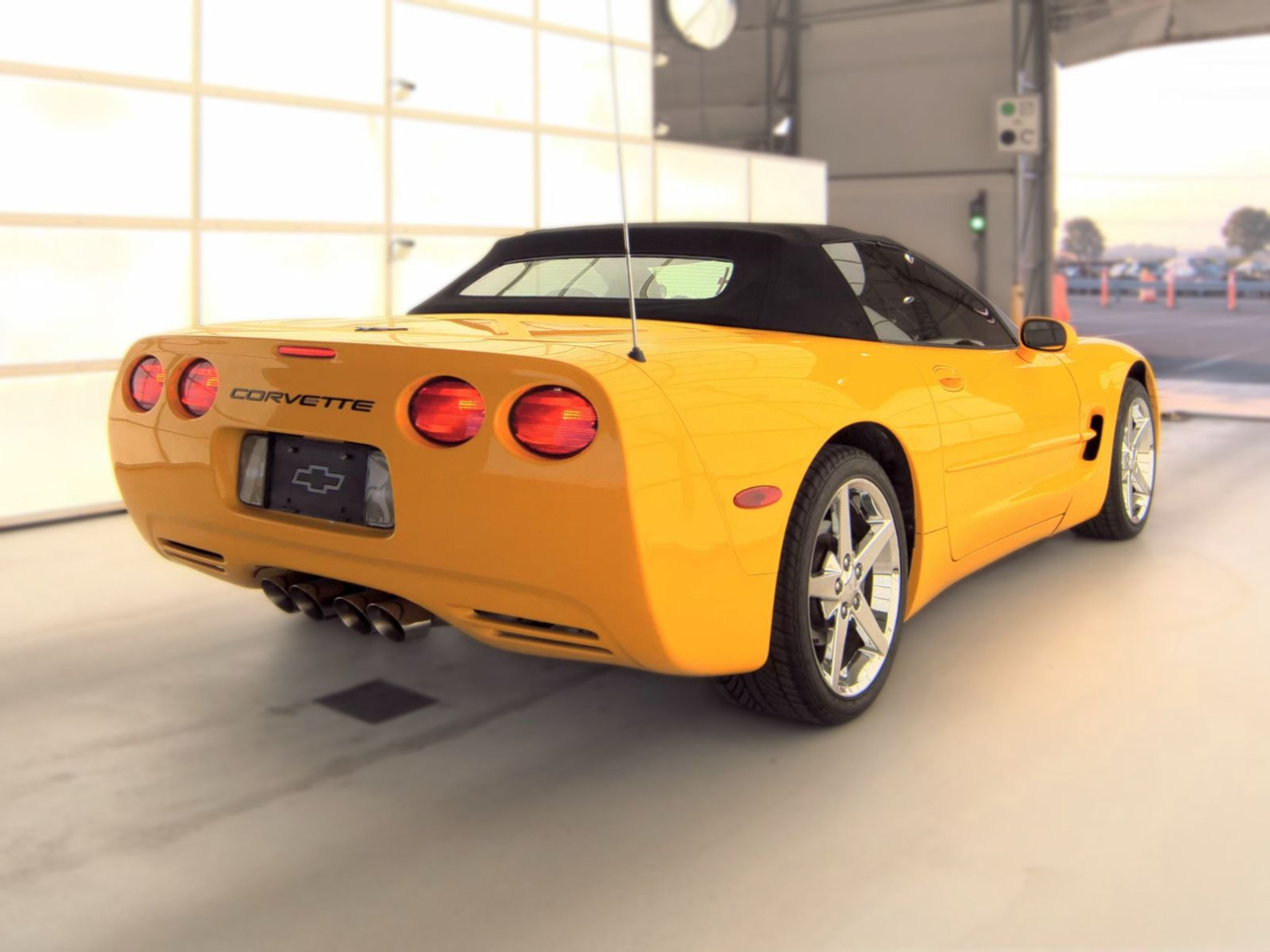 Chevrolet Corvette 2dr Convertible 2000