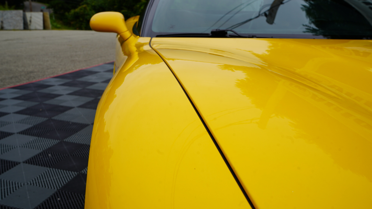 Chevrolet Corvette 2dr Convertible 2000