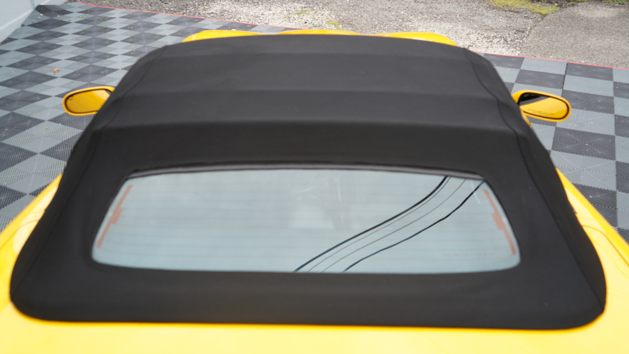 Chevrolet Corvette 2dr Convertible 2000