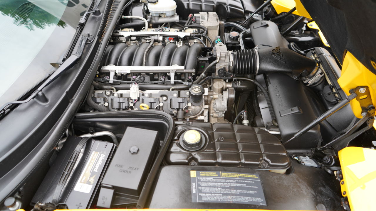 Chevrolet Corvette 2dr Convertible 2000