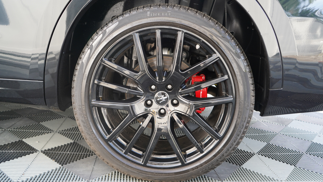 Maserati Levante Modena AWD 2023