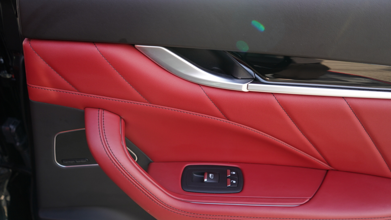 Maserati Levante Modena AWD 2023
