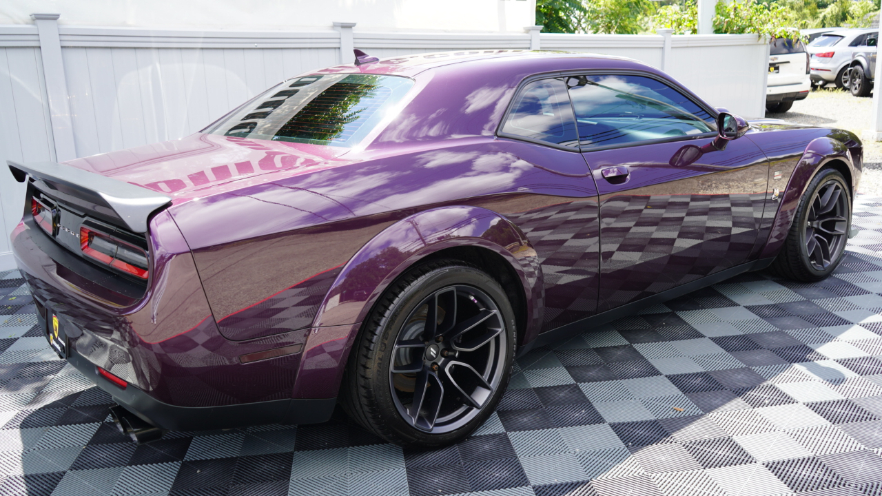 Dodge Challenger R/T Scat Pack Widebody RWD 2021