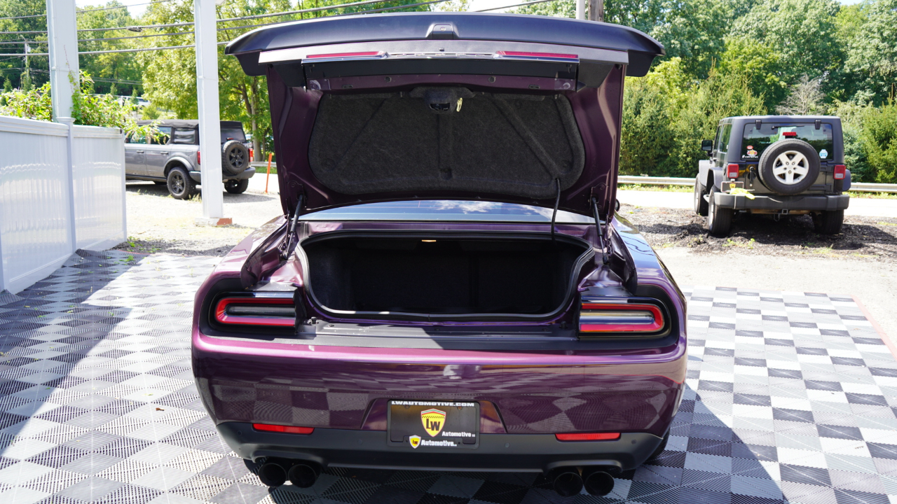Dodge Challenger R/T Scat Pack Widebody RWD 2021