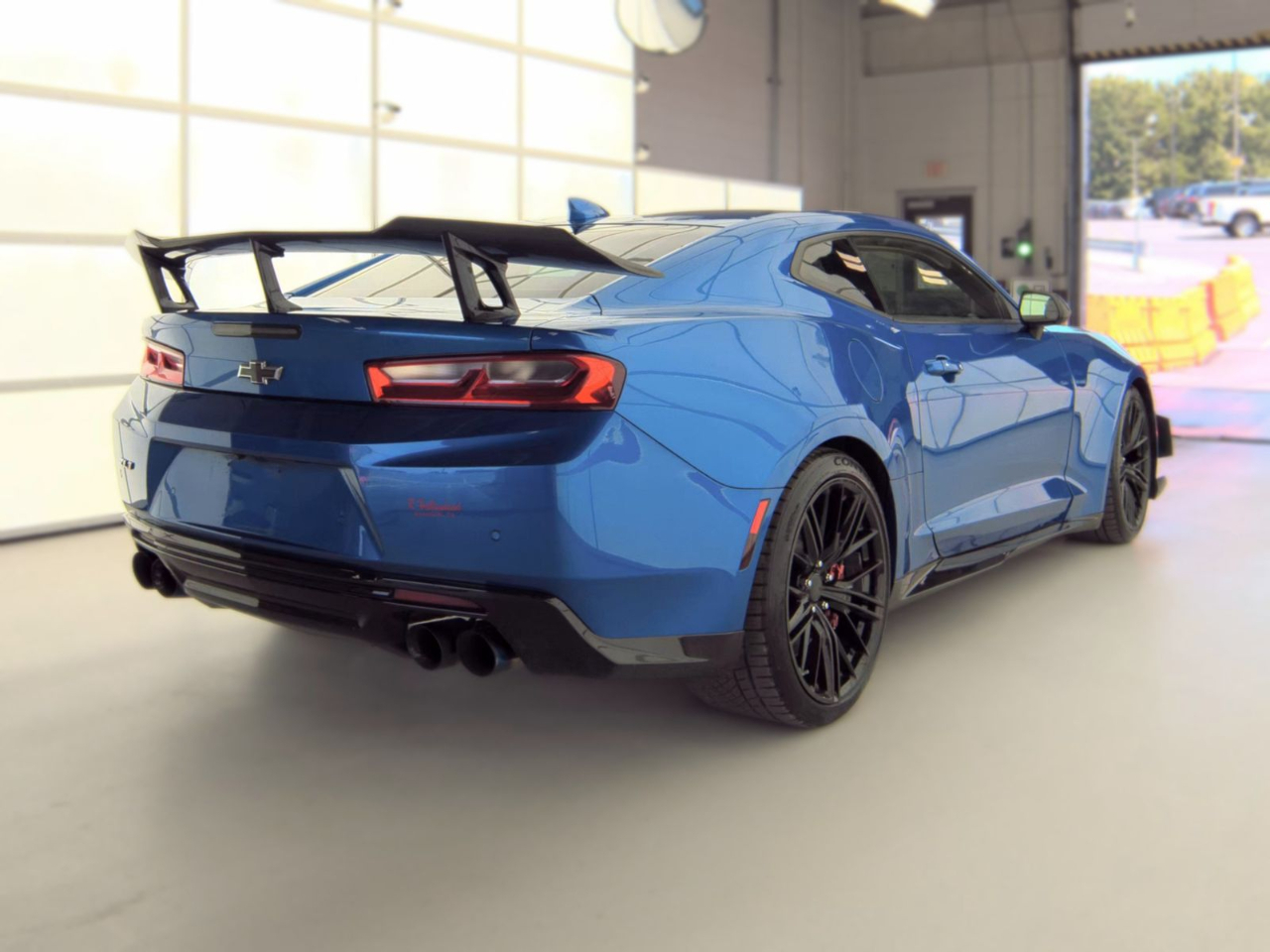 Chevrolet Camaro 2dr Cpe ZL1 2018