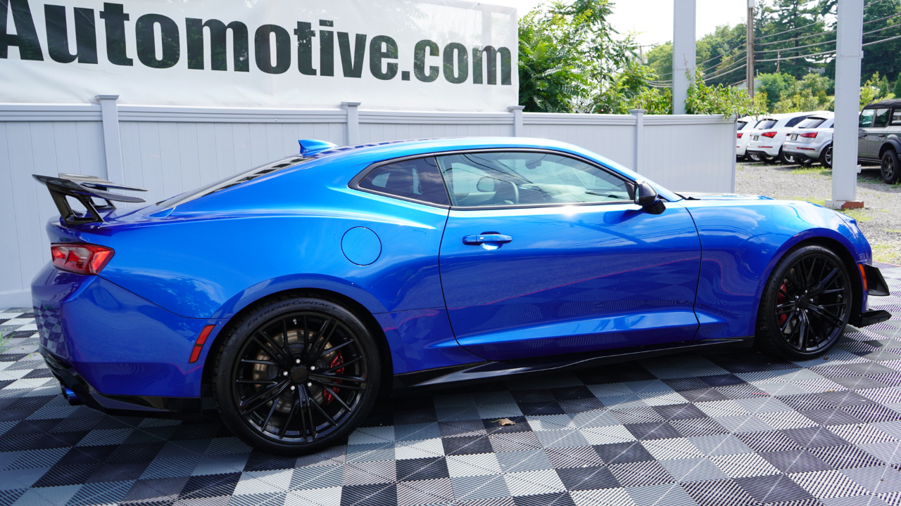 Chevrolet Camaro 2dr Cpe ZL1 2018