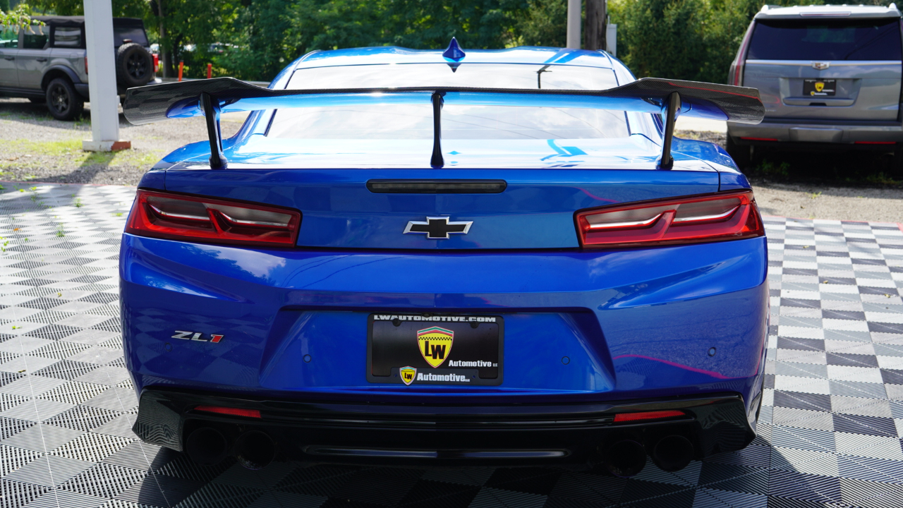 Chevrolet Camaro 2dr Cpe ZL1 2018