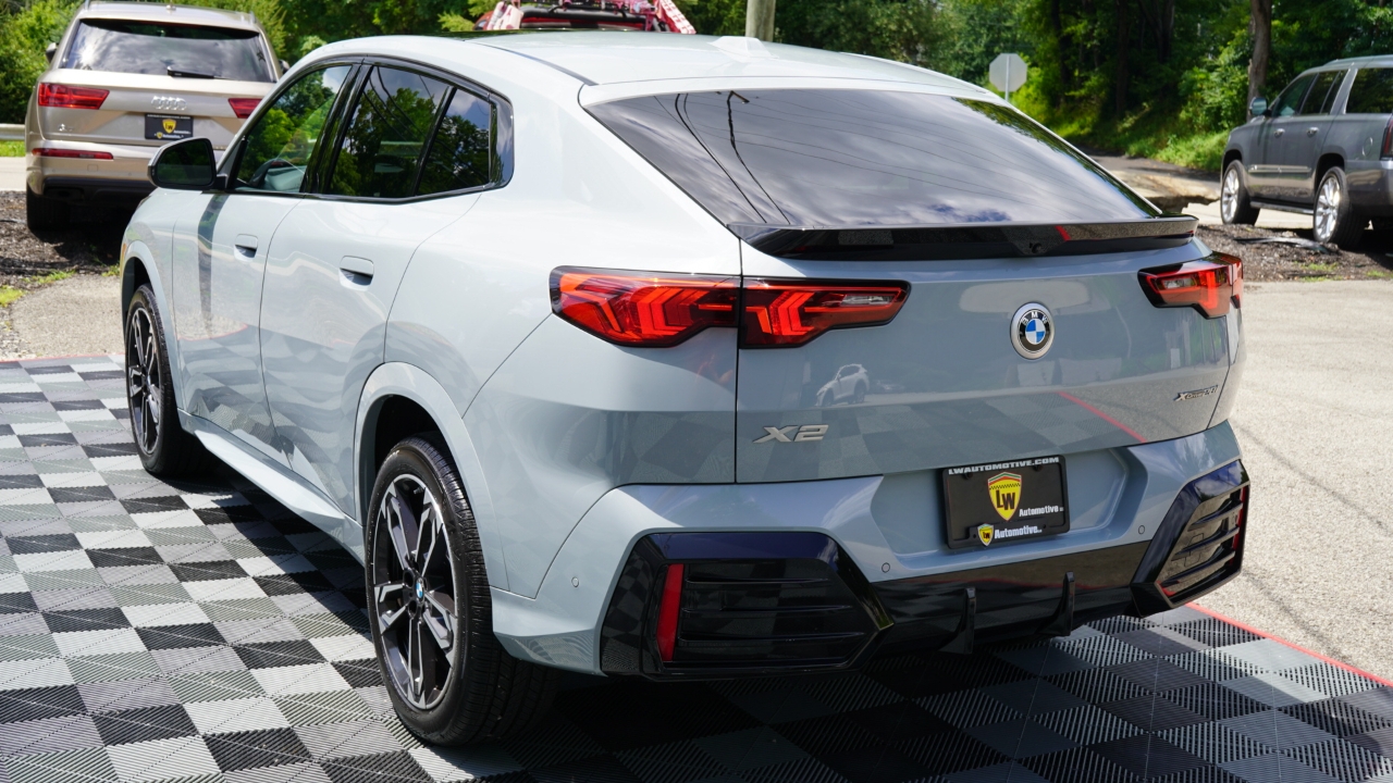 BMW X2 xDrive28i Sports Activity Coupe 2026