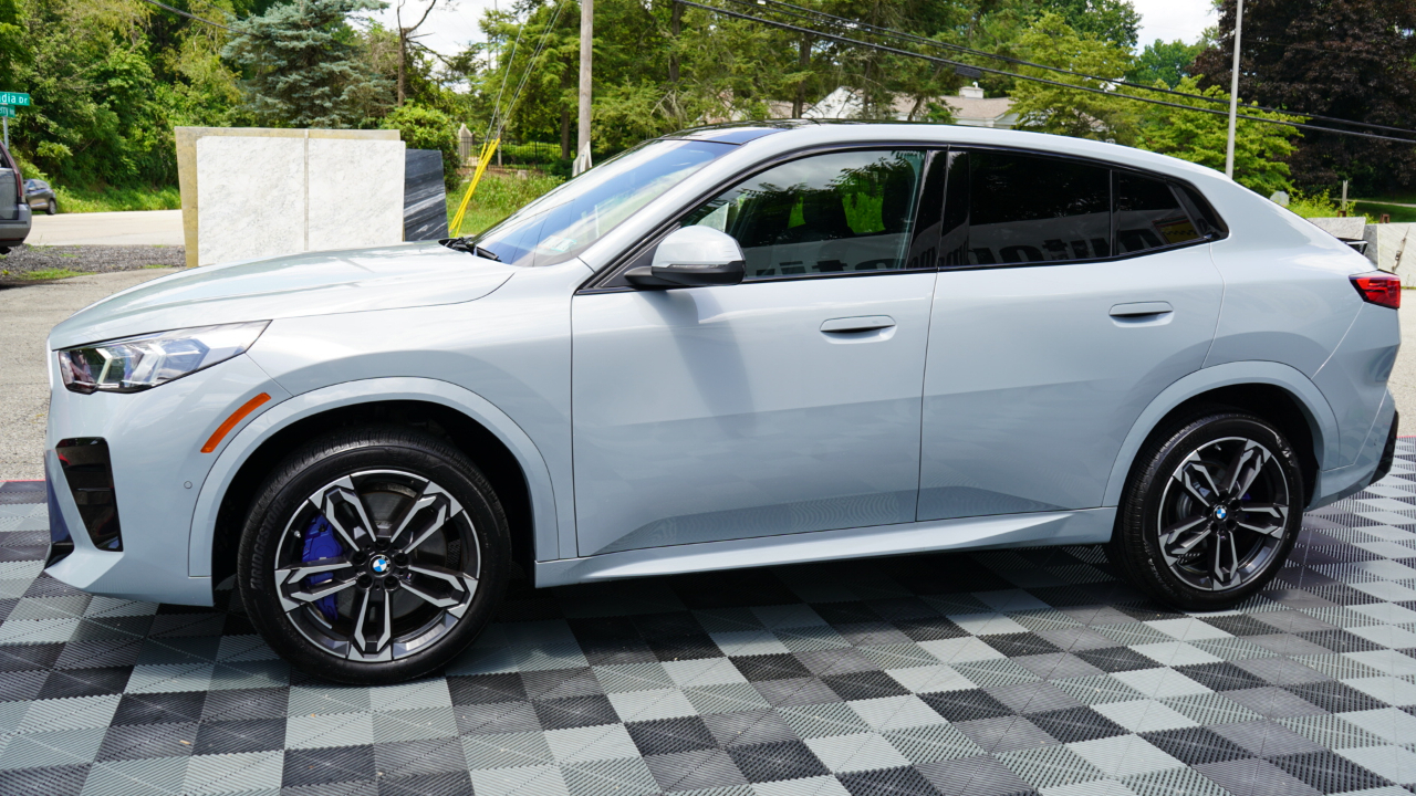 BMW X2 xDrive28i Sports Activity Coupe 2026