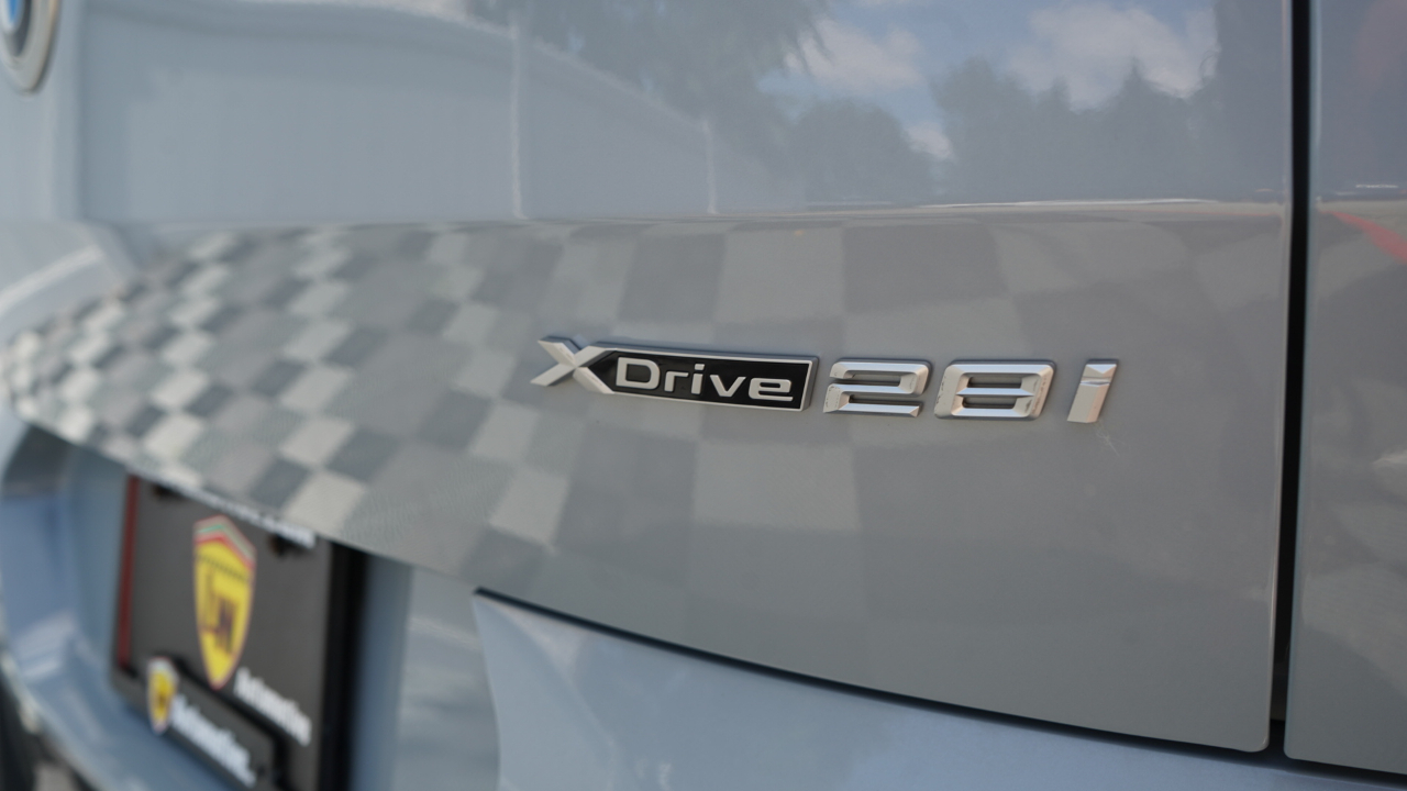 BMW X2 xDrive28i Sports Activity Coupe 2026