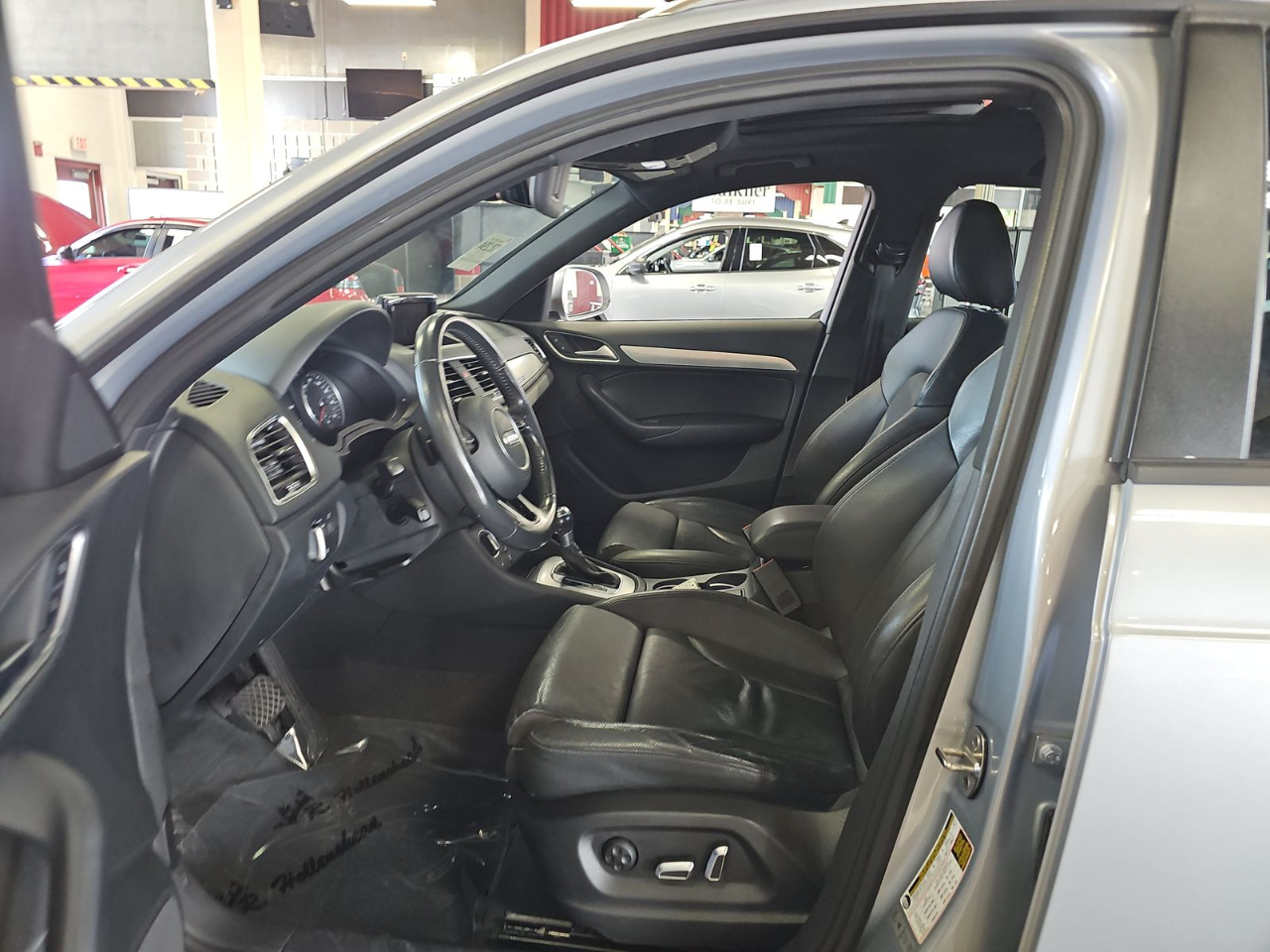 Audi Q3 2.0 TFSI Premium quattro AWD 2018