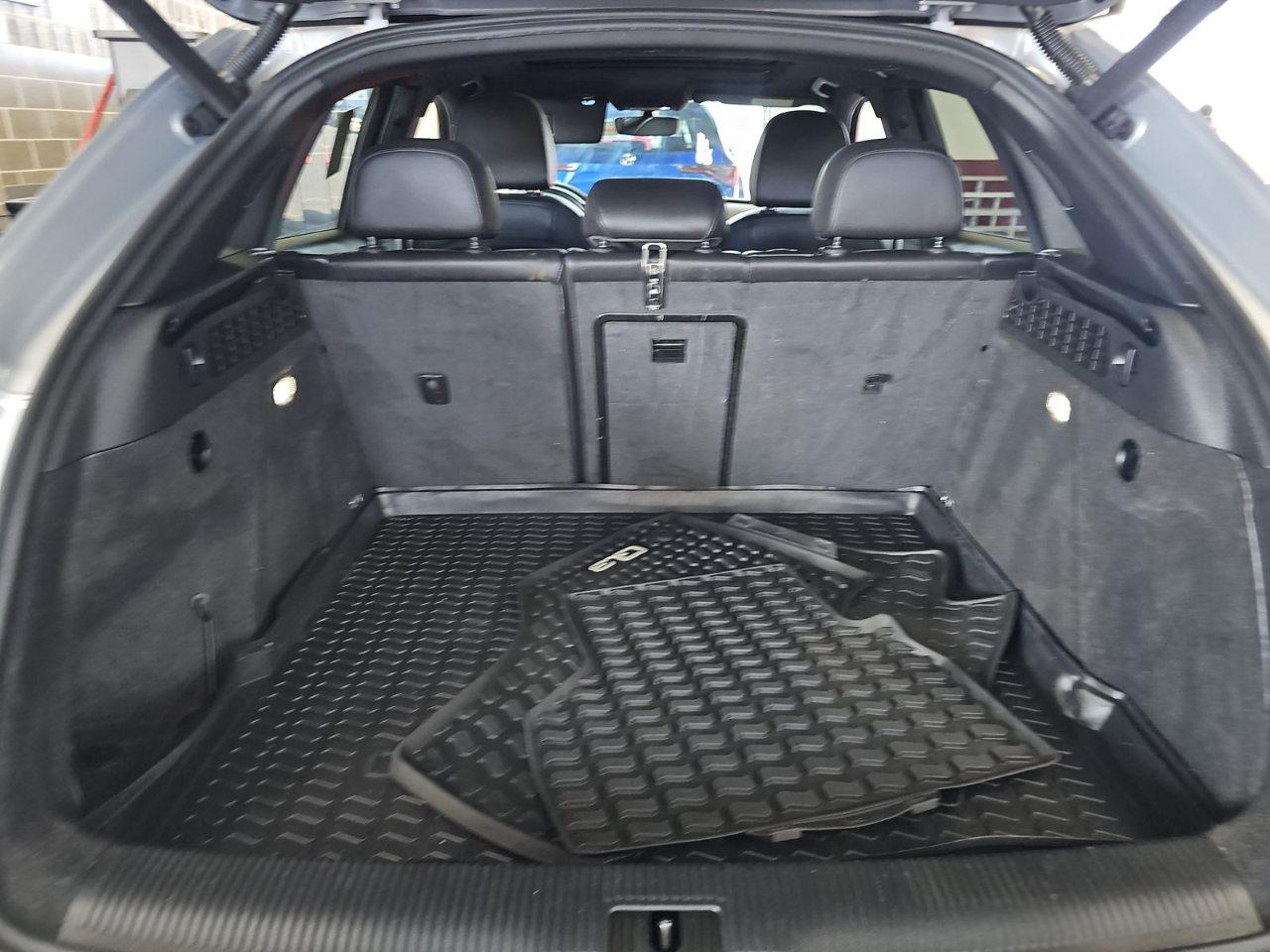 Audi Q3 2.0 TFSI Premium quattro AWD 2018