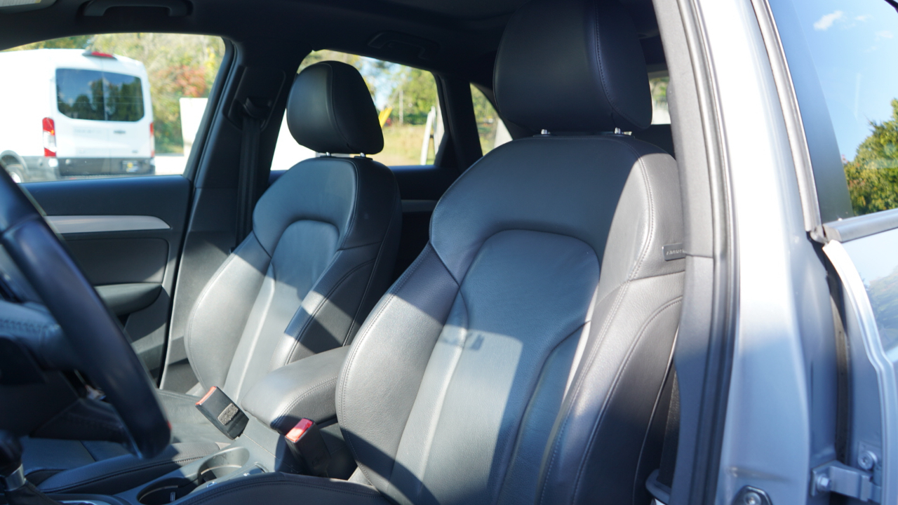 Audi Q3 2.0 TFSI Premium quattro AWD 2018
