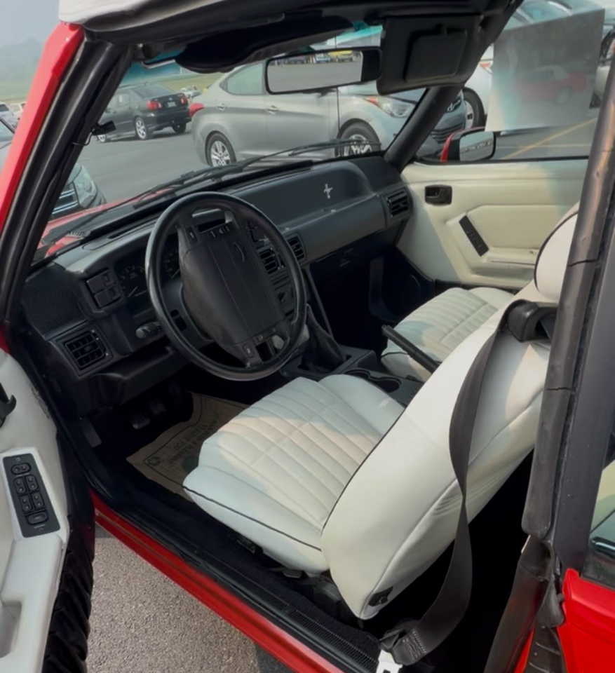 Ford Mustang 2dr Convertible LX Sport 5.0L 1992