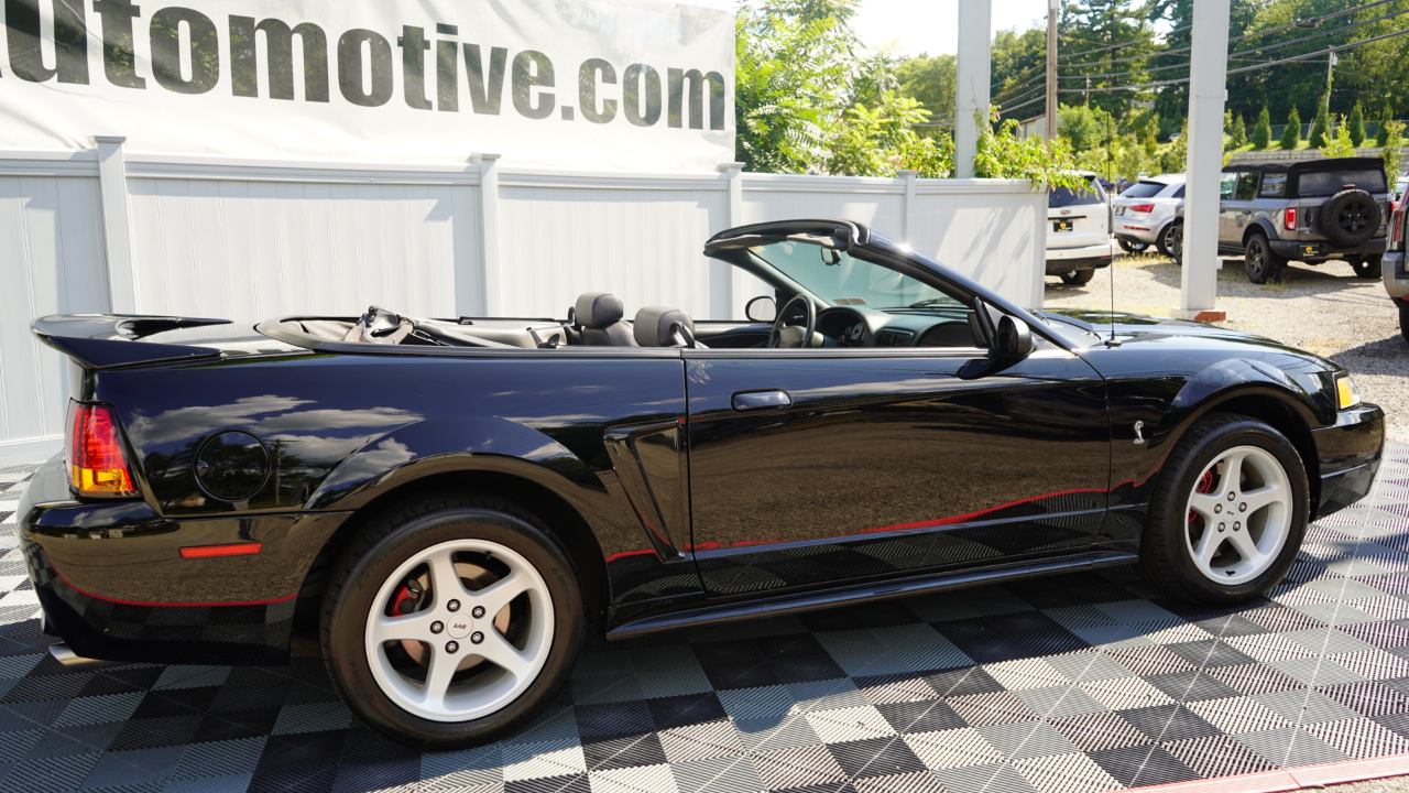 Ford Mustang 2dr Convertible SVT Cobra 1999