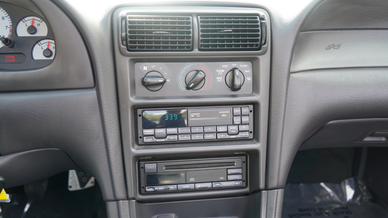 Ford Mustang 2dr Convertible SVT Cobra 1999