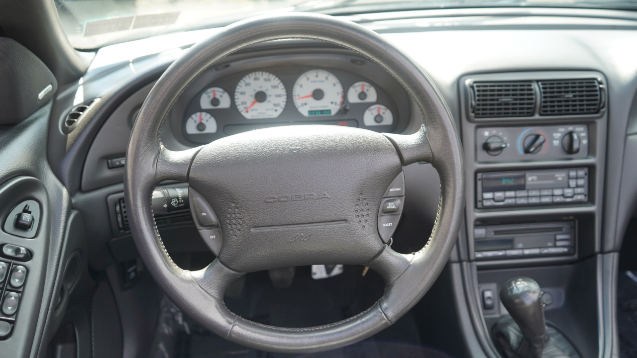 Ford Mustang 2dr Convertible SVT Cobra 1999