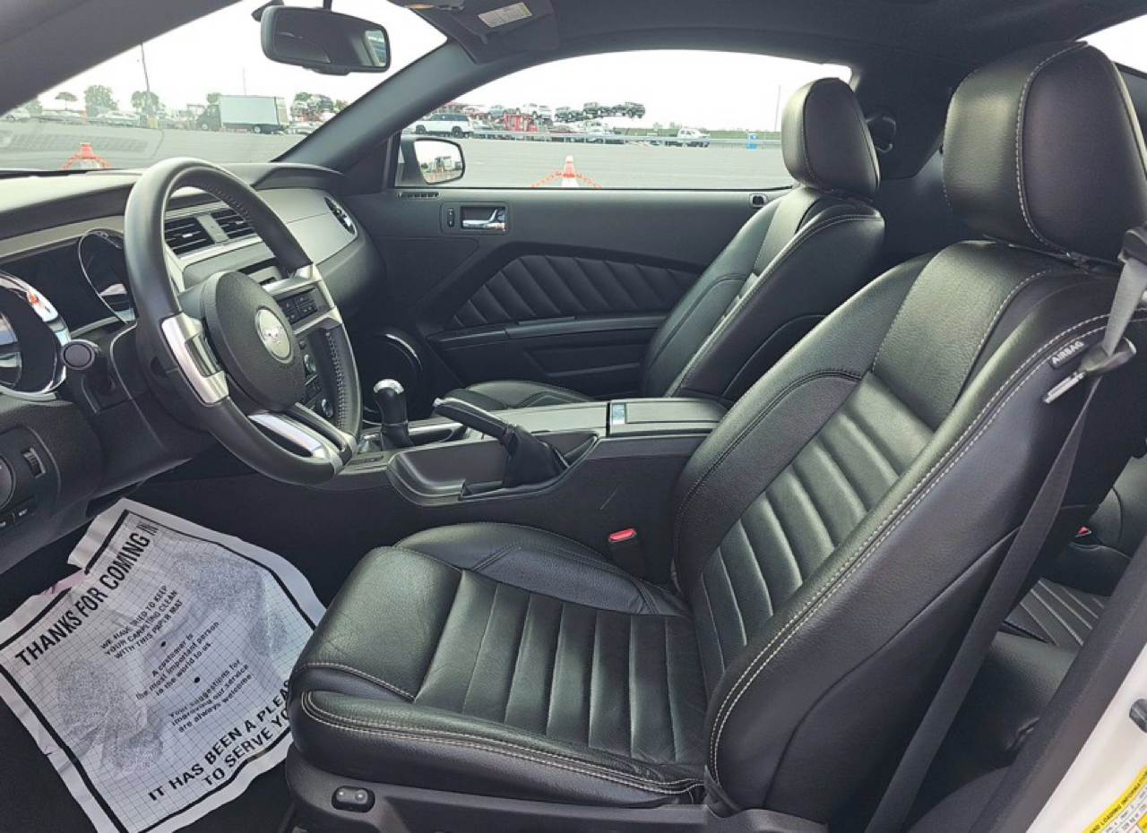 Ford Mustang 2dr Cpe GT 2010