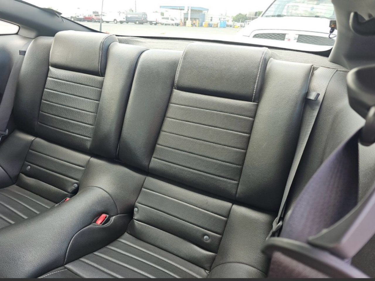 Ford Mustang 2dr Cpe GT 2010