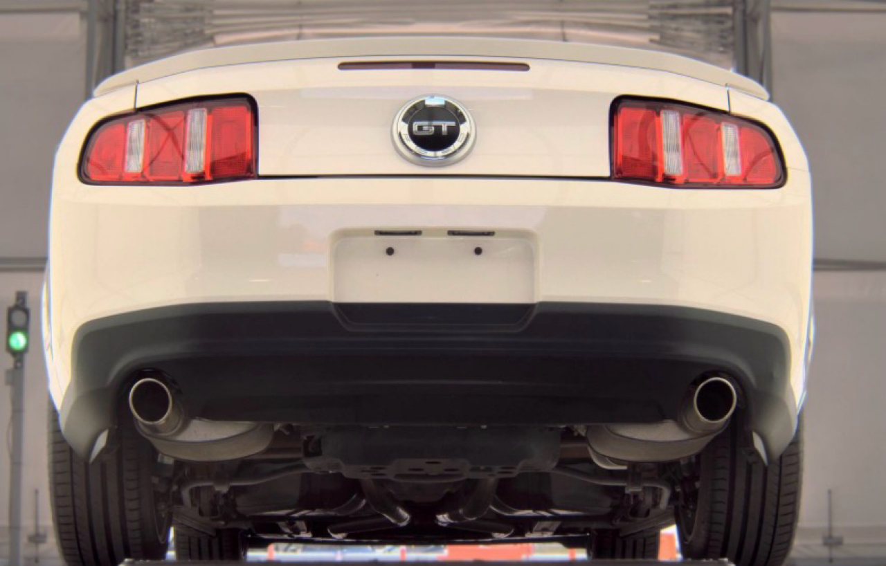 Ford Mustang 2dr Cpe GT 2010