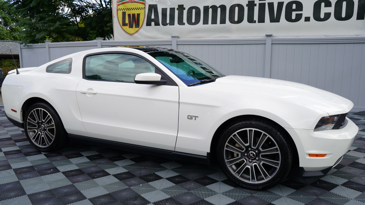 Ford Mustang 2dr Cpe GT 2010