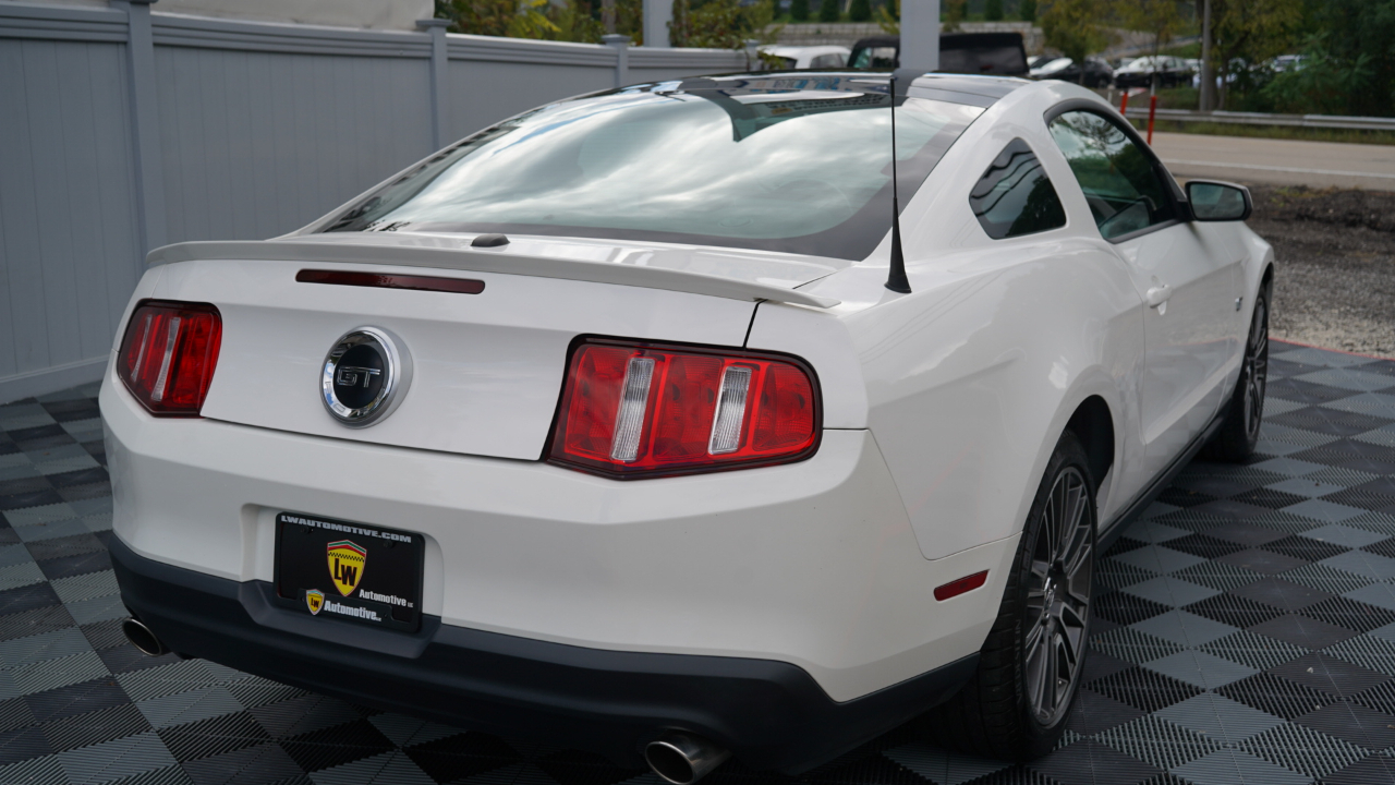 Ford Mustang 2dr Cpe GT 2010