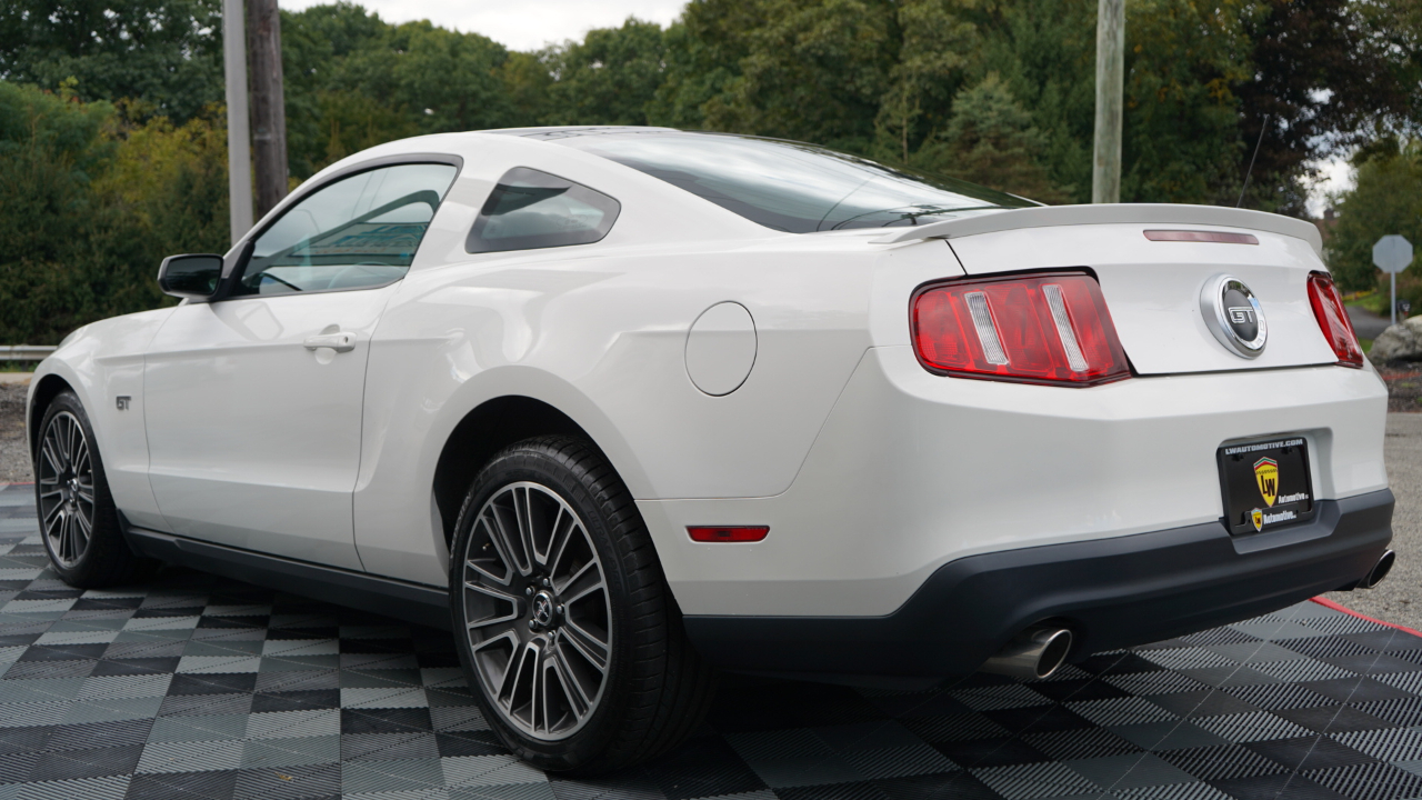Ford Mustang 2dr Cpe GT 2010
