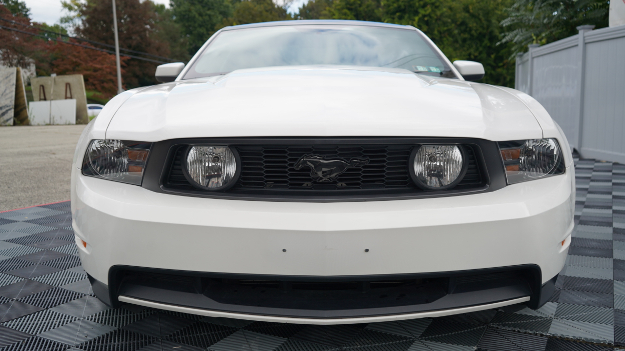 Ford Mustang 2dr Cpe GT 2010