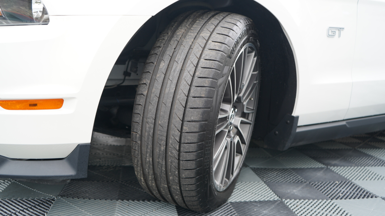Ford Mustang 2dr Cpe GT 2010