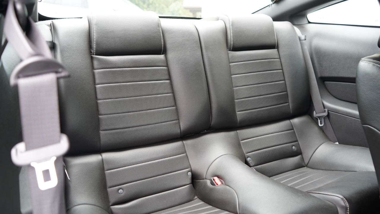 Ford Mustang 2dr Cpe GT 2010