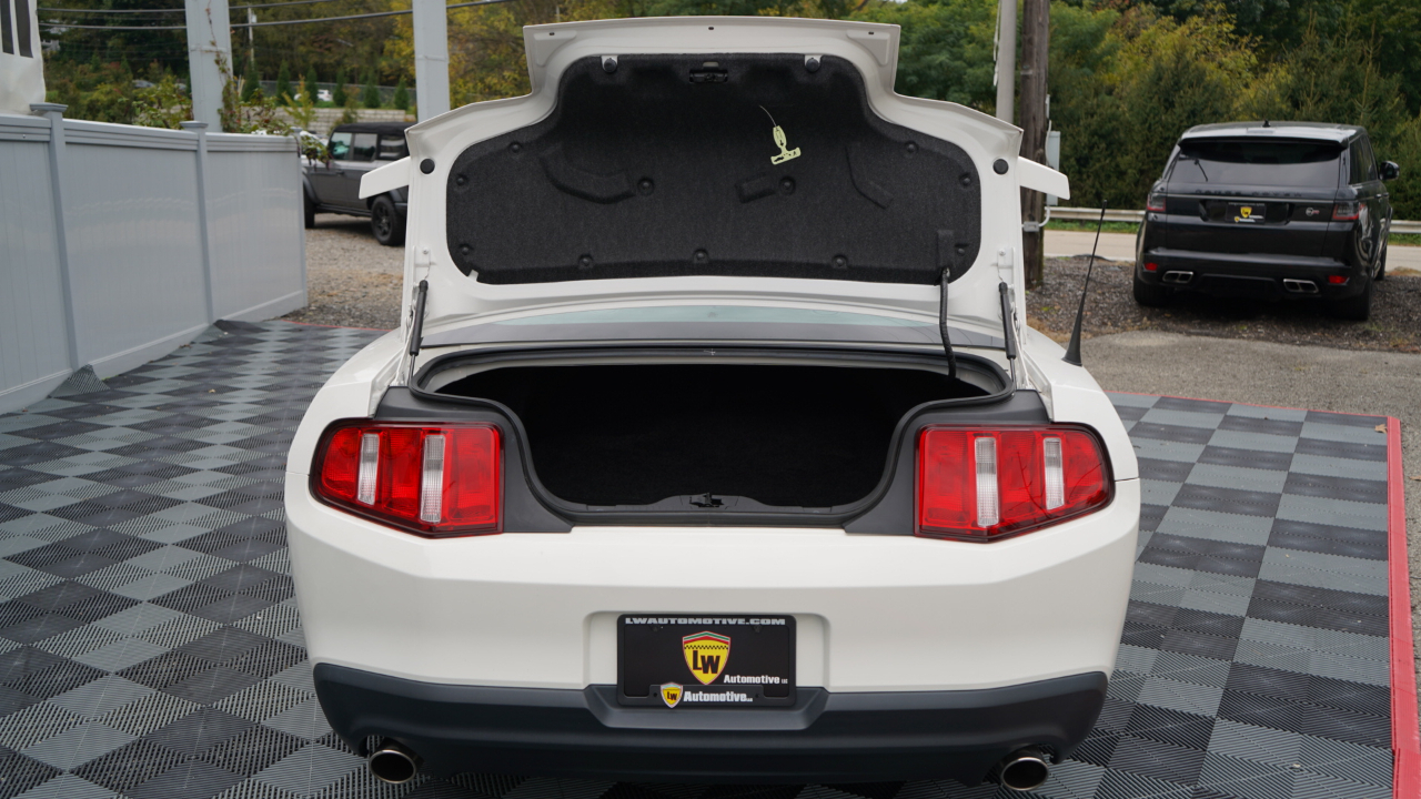 Ford Mustang 2dr Cpe GT 2010