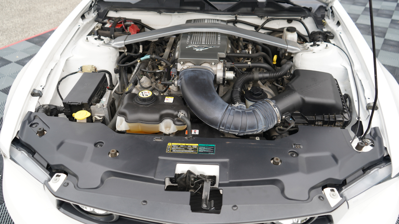 Ford Mustang 2dr Cpe GT 2010