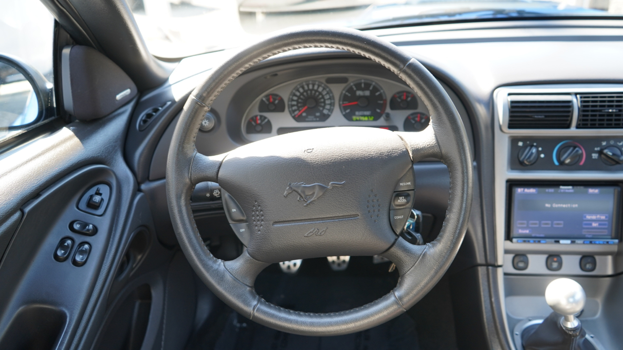 Ford Mustang Mach 1 2D Coupe 2003