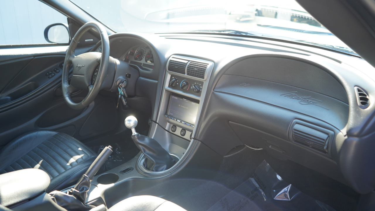 Ford Mustang Mach 1 2D Coupe 2003