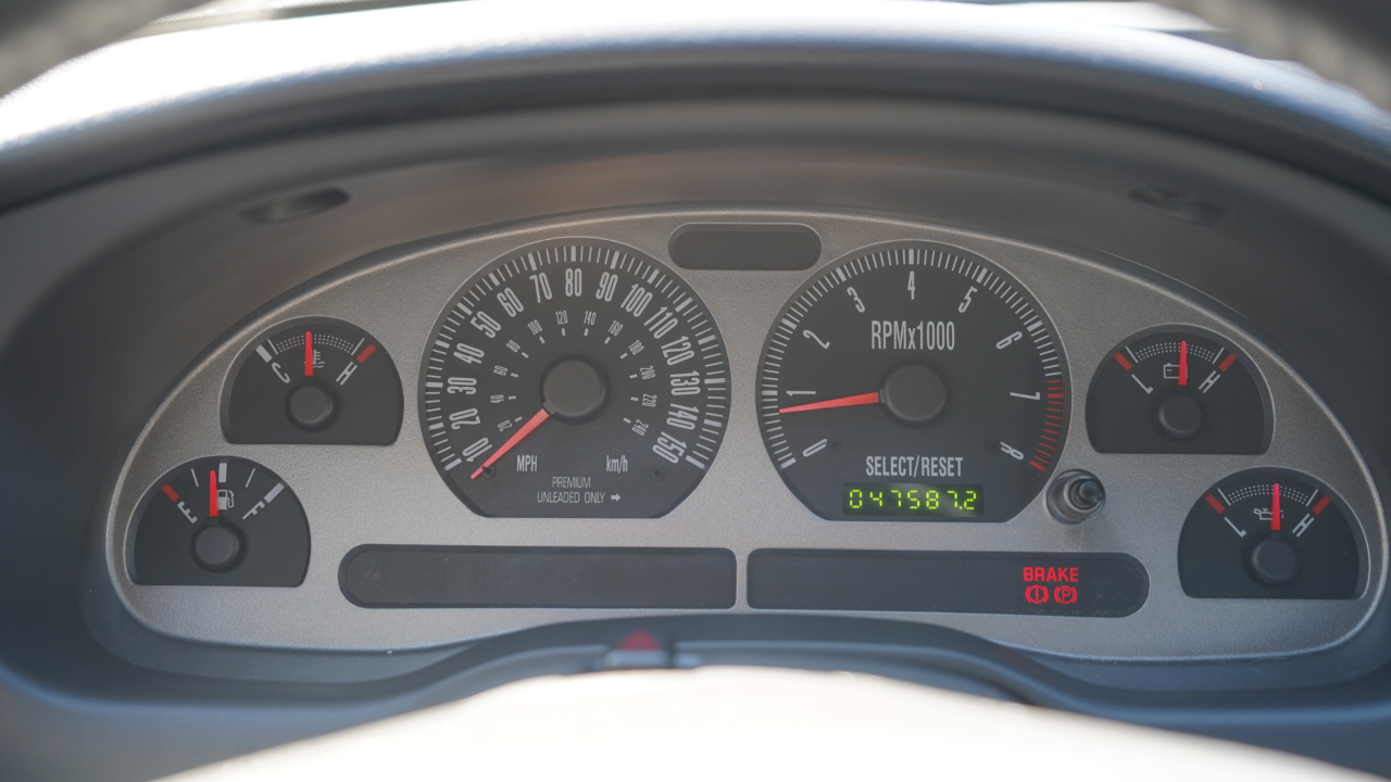 Ford Mustang Mach 1 2D Coupe 2003