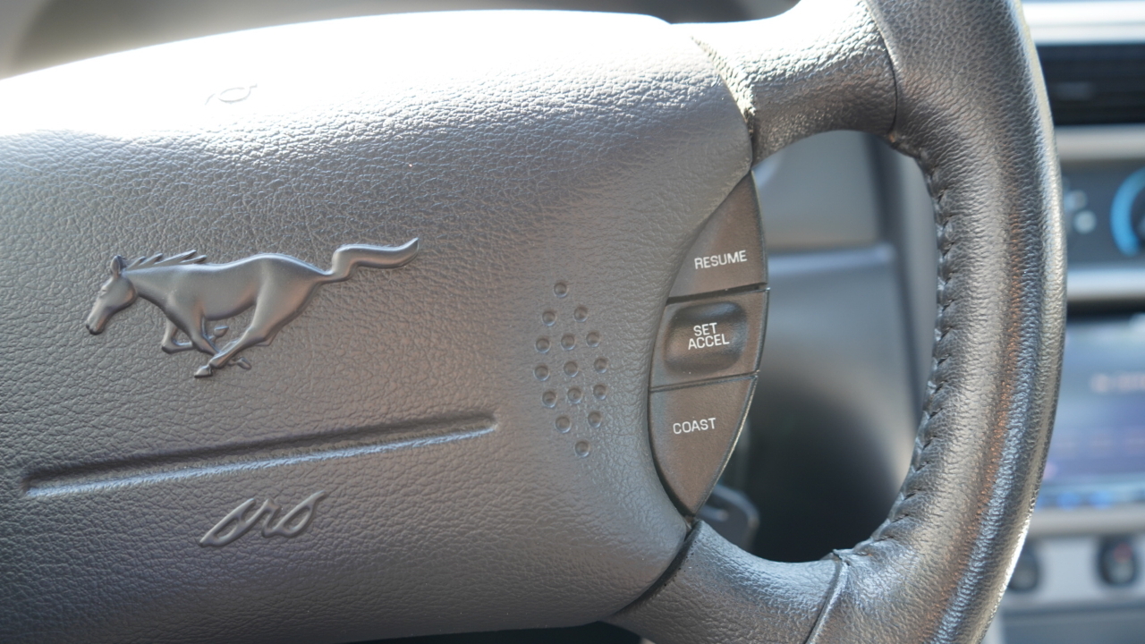 Ford Mustang Mach 1 2D Coupe 2003